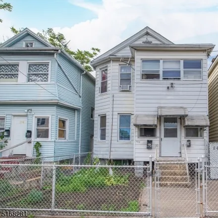 Buy this 6 bed townhouse on 102 Highland Avenue in Clifton, NJ 07011