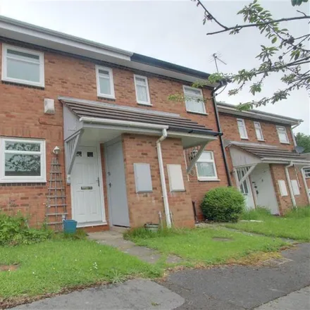 Rent this 2 bed townhouse on Math Meadow in Harborne, B32 2NU