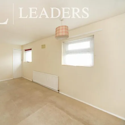 Image 5 - Elaina, Birdsfoot Lane, Luton, LU3 2DJ, United Kingdom - Townhouse for rent