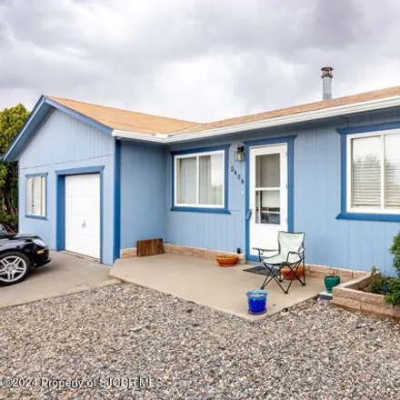 Buy this 2 bed house on 5400 East Beech Street in Farmington, NM 87402