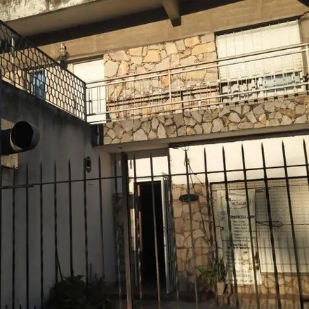 Buy this 6 bed house on Román Bravo 1146 in Claypole, Argentina