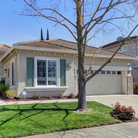 Buy this 3 bed house on 4030 Clarewood Way in Sacramento, CA 95835