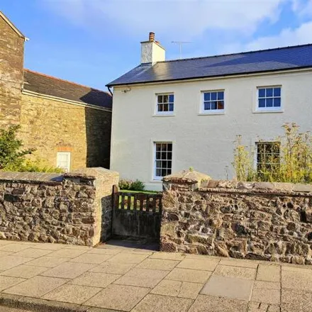 Buy this 6 bed house on Coach House in 15 High Street, St Davids