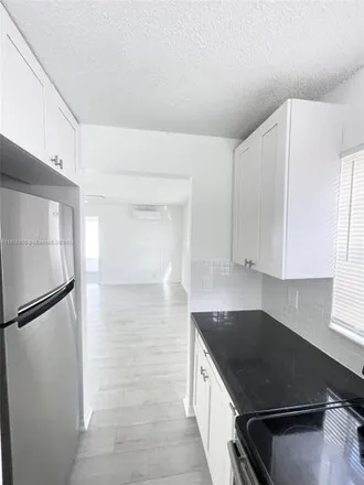 Image 6 - 400 23rd Avenue Northeast, Boynton Beach, FL 33435, USA - House for rent