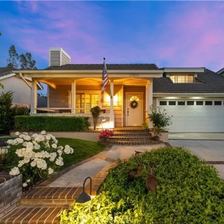 Image 1 - 23826 Bennington Drive, Santa Clarita, CA 91354, USA - House for sale
