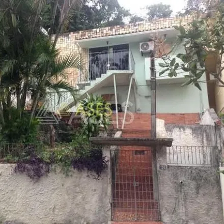 Buy this 9 bed house on Rua Padre Emílio Miotti in Santa Rosa, Niterói - RJ