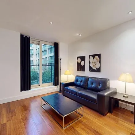 Rent this 1 bed apartment on St. Mary's Hospital in South Wharf Road, London