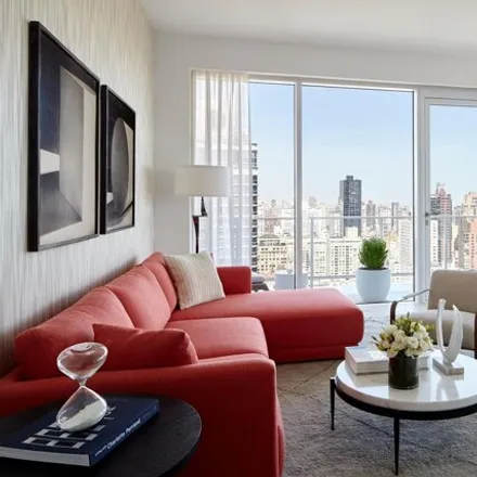 Buy this 2 bed condo on 200 East 59th Street in New York, NY 10022
