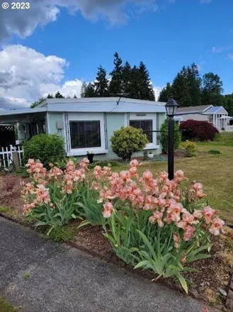 Buy this studio apartment on 11358 Southwest Royal Villa Drive in Washington County, OR 97224