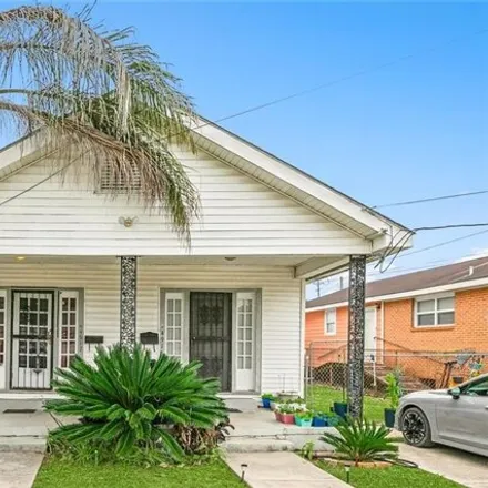Buy this 4 bed house on 4915 Eastern Street in New Orleans, LA 70122
