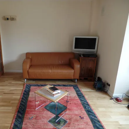 Image 3 - North Hyde Road, London, UB3 4ND, United Kingdom - Apartment for rent