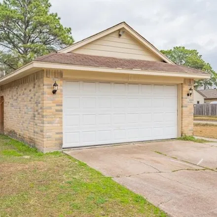 Rent this 3 bed house on Pine Bush Drive in Harris County, TX 77070