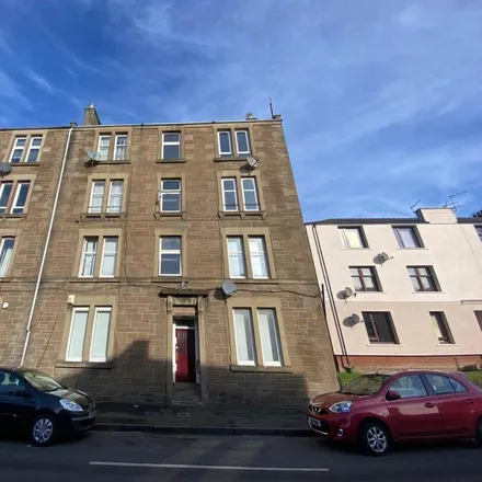 Rent this 1 bed apartment on Wedderburn Street in Dundee, DD3 8DA