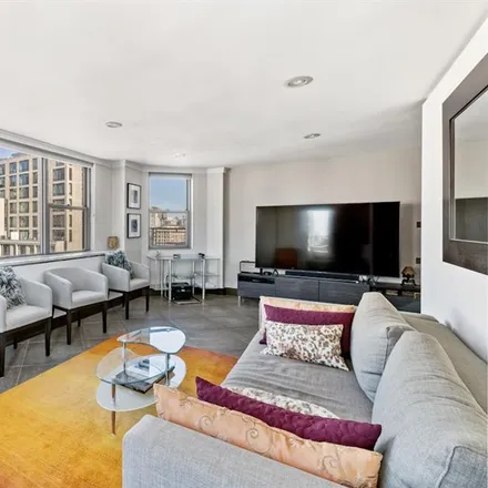 Image 7 - 32 GRAMERCY PARK SOUTH 17G in Gramercy Park - Apartment for sale