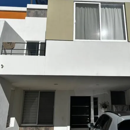 Rent this 3 bed house on Prolongación Carretera a Colotlán in Arboledas de Tesistán, 45220 Zapopan