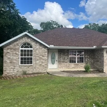 Rent this 3 bed house on 8 Millsap Circle in Bella Vista, AR 72715