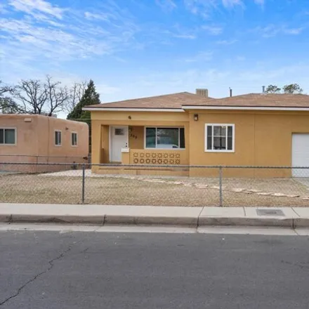 Buy this 3 bed house on 321 Cagua Drive Northeast in Albuquerque, NM 87108