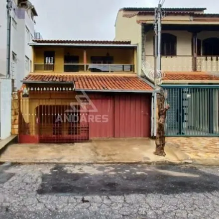 Buy this 3 bed house on Rua Grécia in Eldorado, Contagem - MG