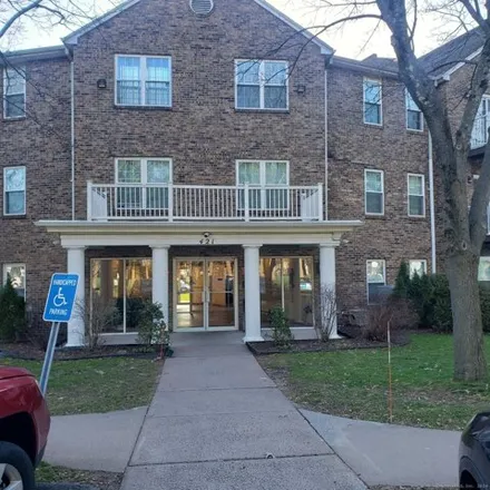 Rent this 1 bed condo on 421 Tolland Street in East Hartford, CT 06108
