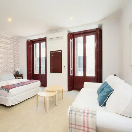 Rent this 1 bed apartment on Madrid in Calle de Ventura de la Vega, 12