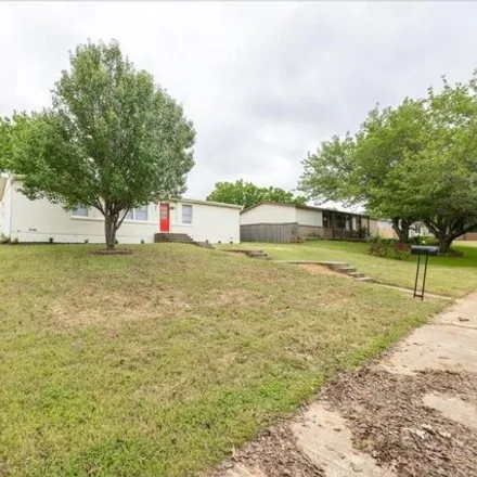 Buy this 4 bed house on 65 The Retreat in Corinth, TX 76210