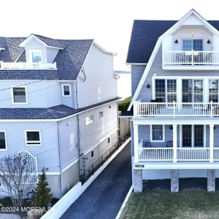 Rent this 4 bed house on 376 Ocean Avenue in Sea Bright, Monmouth County