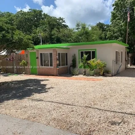Buy this 1 bed house on North Bounty Lane in Key Largo, FL 33037