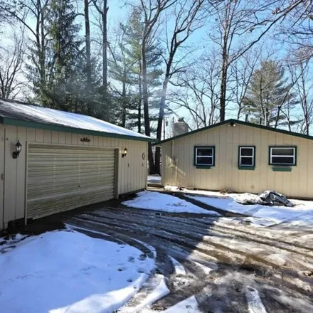Image 3 - 1538 Headquarters Road, Nester Township, MI 48651, USA - House for sale