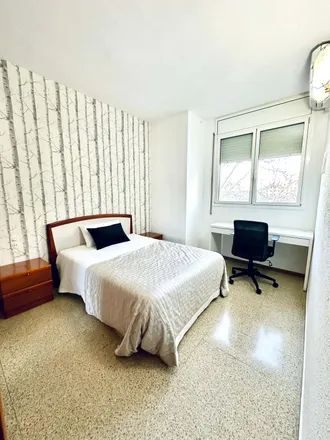 Rent this 5 bed room on Carrer de la Selva de Mar in 142-144, 08020 Barcelona
