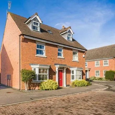 Buy this 6 bed house on Crackthorne Drive in Newton, CV23 0GJ
