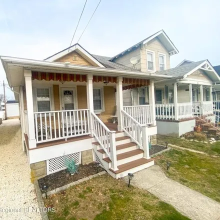 Image 2 - 250 15th Avenue, Belmar, Monmouth County, NJ 07719, USA - House for rent