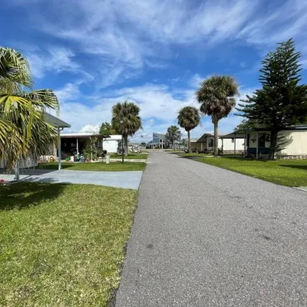 Image 3 - 147 Hideaway Lane, Winter Haven, FL 33881, USA - Apartment for sale