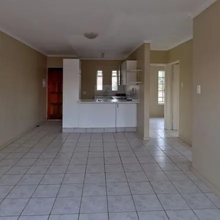 Image 4 - 386 Beaufort West Street, Faerie Glen, Gauteng, 0043, South Africa - Apartment for rent