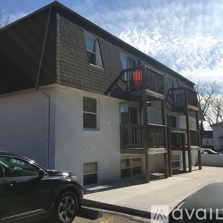 Rent this 1 bed apartment on 1210 Vattier Street