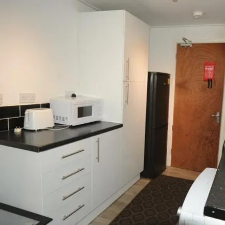 Image 3 - Gresham Road, Middlesbrough, TS1 4LU, United Kingdom - Room for rent