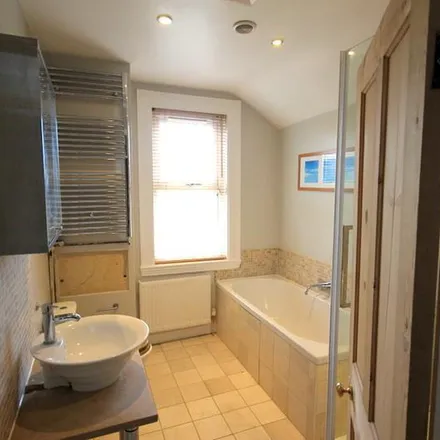 Image 1 - Ferndale Road, Bath, BA1 6TD, United Kingdom - Apartment for rent