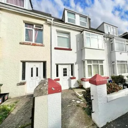 Buy this 5 bed townhouse on Second Avenue in Torquay, TQ1 4JE