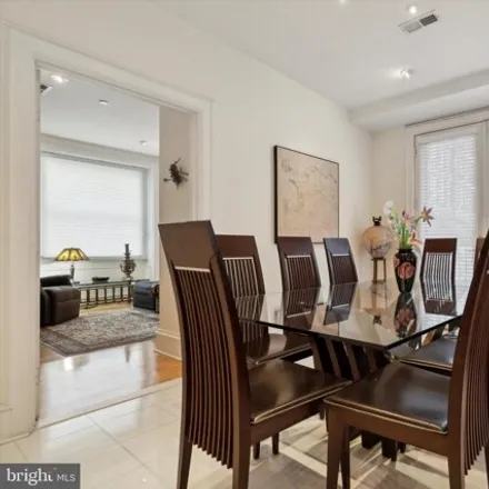 Image 8 - 1920 Chestnut Street, Philadelphia, PA 19103, USA - Condo for sale