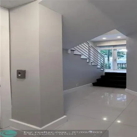 Image 5 - 817 Southeast 12th Court, Fort Lauderdale, FL 33316, USA - Townhouse for sale
