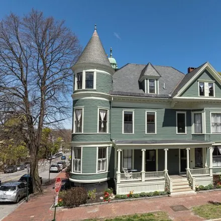 Buy this 1 bed house on 521 Cumberland Avenue in Portland, ME 04101