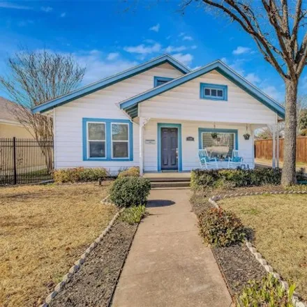Buy this 3 bed house on Garland High School in West Avenue B, Garland