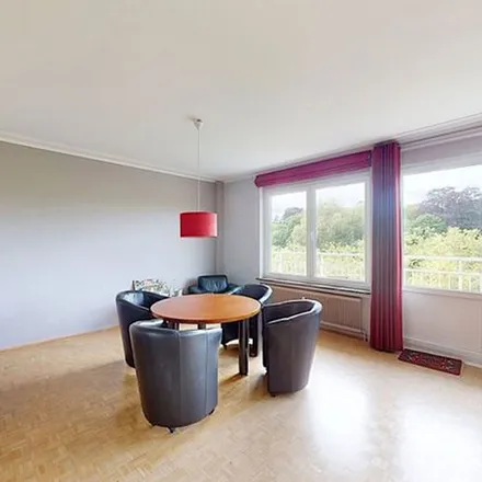 Rent this 3 bed apartment on Avenue de Tervueren - Tervurenlaan 324 in 1150 Woluwe-Saint-Pierre - Sint-Pieters-Woluwe, Belgium