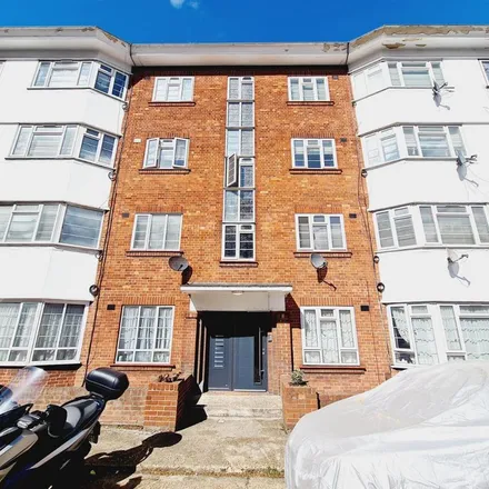 Rent this 2 bed apartment on 1-48 Beech Avenue in London, W3 7LF