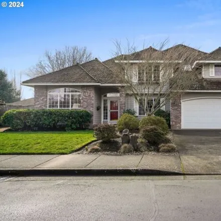 Buy this 5 bed house on 810 Player Drive North in Keizer, OR 97303