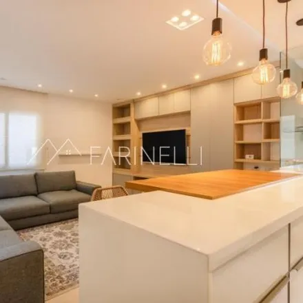 Buy this 2 bed apartment on Rua Figueiredo de Magalhães in Copacabana, Rio de Janeiro - RJ