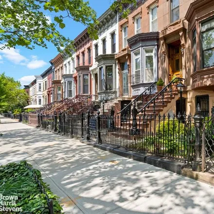 Image 1 - 507 DECATUR STREET in Bedford Stuyvesant - House for sale