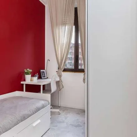 Image 4 - Via Luigi Scrosati, 8, 20146 Milan MI, Italy - Apartment for rent
