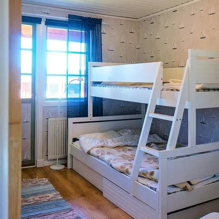 Rent this 2 bed house on 458 32 Färgelanda