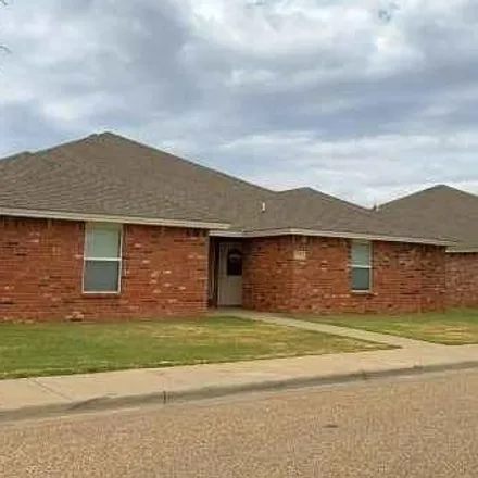 Buy this 6 bed house on Clinton Street in Lubbock, TX 79416