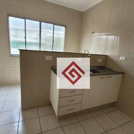 Rent this 2 bed apartment on Alameda São Caetano in Santa Maria, Santo André - SP